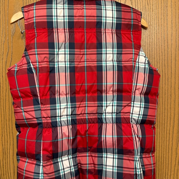 Lands End: Ladies Plaid Down Puffer Vest - Picture 2 of 3